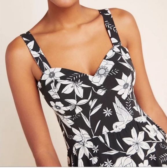NWT ANTHROPOLOGIE BLACK MAEVE VIVIENNE SMOCKS FLORAL HANDKERCHIEF MAXI DRESS 12 - Picture 5 of 14